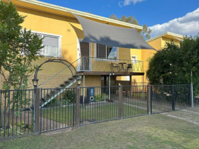 1 Bedroom Apartment near Graftons Waterfront, Grafton
